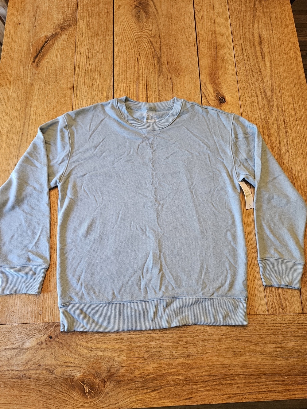 NWT Women's Light Blue Crewneck Sweater